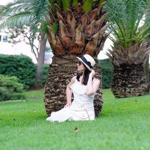 Meet your Posher, Idayanis